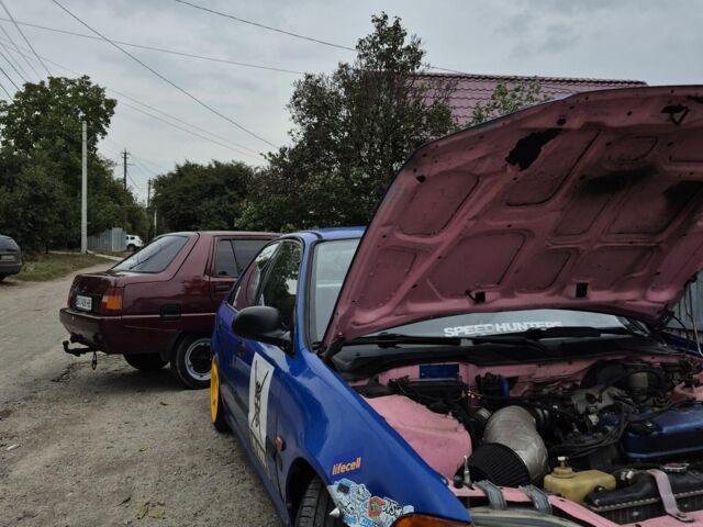 Хонда Цивик 1993 в Кропивницком (Кировограде) на Automoto.ua Синий Хонда Цивик, объемом двигателя 1.5 л и пробегом 170 тыс. км за 2500 $, фото 6 на Automoto.ua