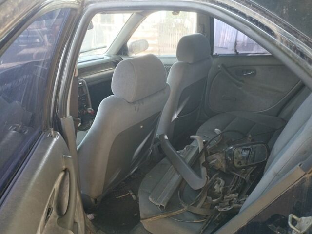 Синий Хонда Цивик, объемом двигателя 1.4 л и пробегом 80 тыс. км за 570 $, фото 12 на Automoto.ua