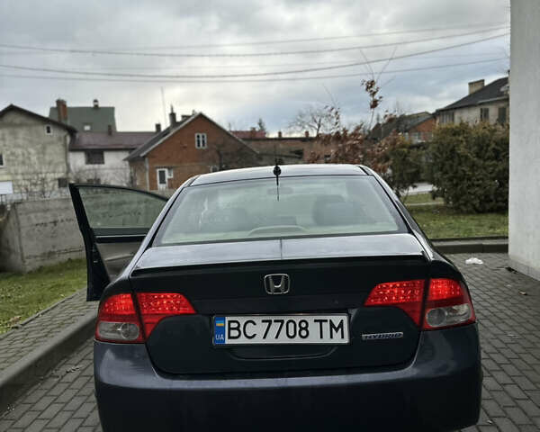 Синий Хонда Цивик, объемом двигателя 1.3 л и пробегом 250 тыс. км за 4800 $, фото 4 на Automoto.ua