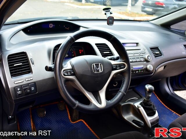 Синий Хонда Цивик, объемом двигателя 1.8 л и пробегом 224 тыс. км за 4900 $, фото 8 на Automoto.ua