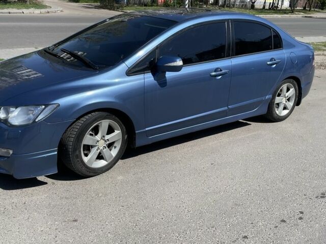 Синий Хонда Цивик, объемом двигателя 1.8 л и пробегом 214 тыс. км за 5000 $, фото 1 на Automoto.ua
