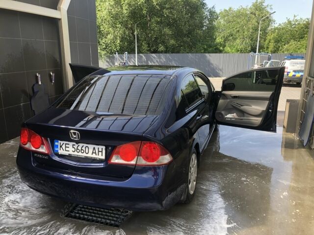 Синий Хонда Цивик, объемом двигателя 1.8 л и пробегом 147 тыс. км за 5400 $, фото 7 на Automoto.ua