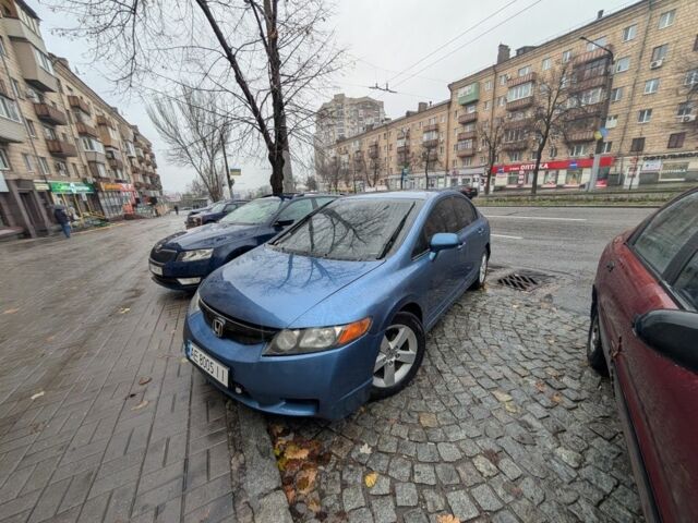 Синий Хонда Цивик, объемом двигателя 1.8 л и пробегом 269 тыс. км за 5700 $, фото 2 на Automoto.ua