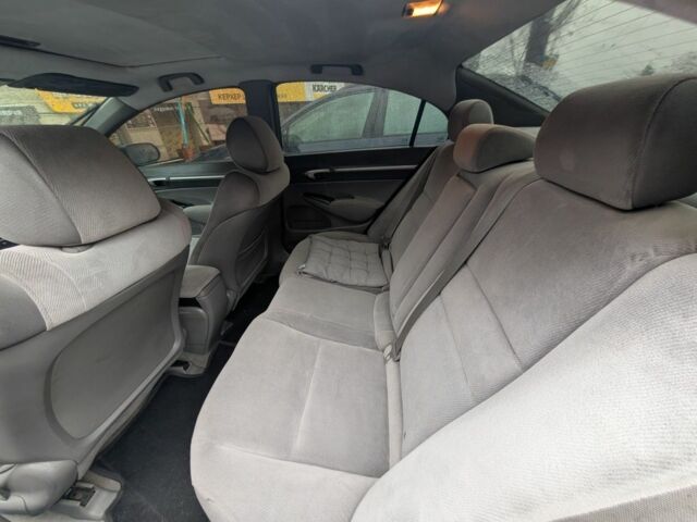 Синий Хонда Цивик, объемом двигателя 1.8 л и пробегом 269 тыс. км за 5700 $, фото 6 на Automoto.ua