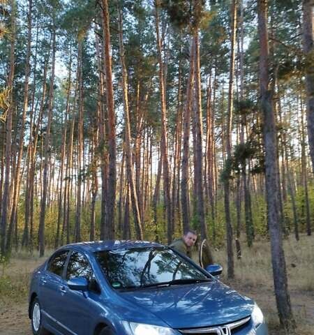 Синій Хонда Сівік, об'ємом двигуна 1.34 л та пробігом 207 тис. км за 6999 $, фото 101 на Automoto.ua