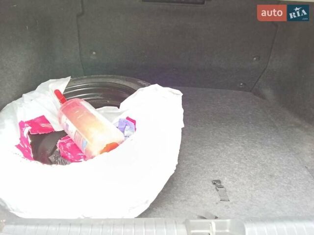 Синій Хонда Сівік, об'ємом двигуна 1.34 л та пробігом 207 тис. км за 6999 $, фото 28 на Automoto.ua