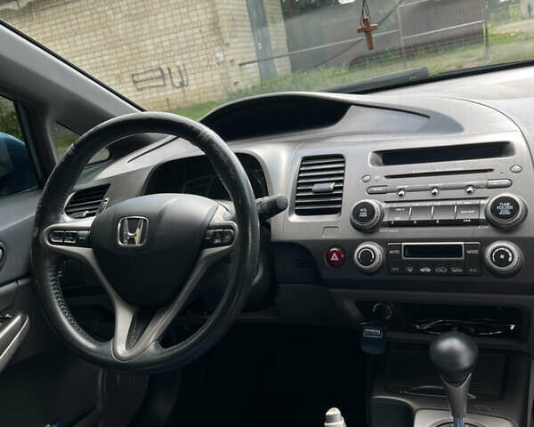 Синий Хонда Цивик, объемом двигателя 1.34 л и пробегом 260 тыс. км за 5999 $, фото 9 на Automoto.ua