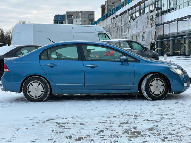 Синий Хонда Цивик, объемом двигателя 1.3 л и пробегом 240 тыс. км за 5990 $, фото 5 на Automoto.ua