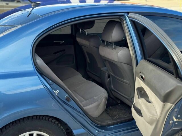 Синий Хонда Цивик, объемом двигателя 0 л и пробегом 291 тыс. км за 5950 $, фото 7 на Automoto.ua