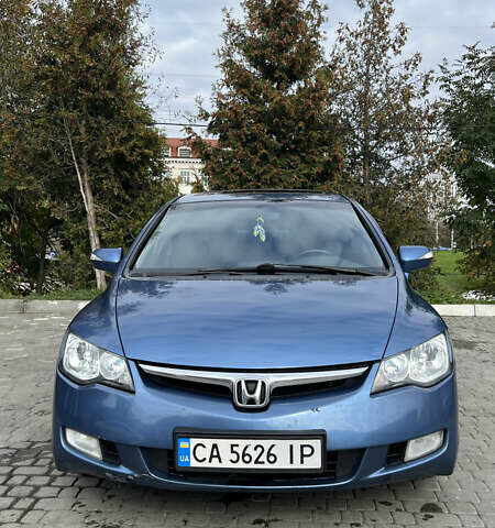 Синий Хонда Цивик, объемом двигателя 1.8 л и пробегом 239 тыс. км за 5200 $, фото 5 на Automoto.ua