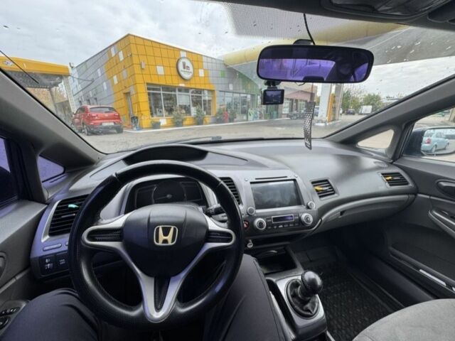 Синий Хонда Цивик, объемом двигателя 0 л и пробегом 208 тыс. км за 4700 $, фото 4 на Automoto.ua