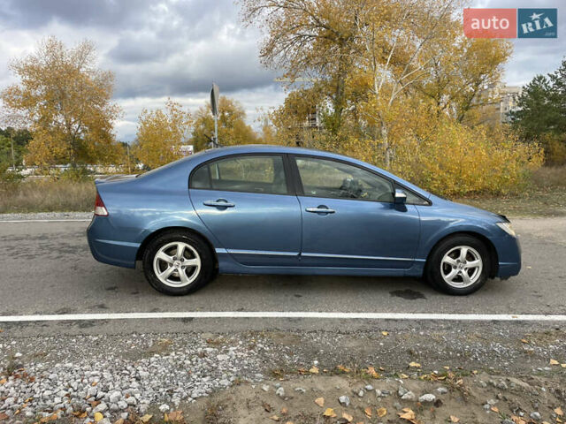 Хонда Цивик 2007 в Каменское - Днепродзержинск на Automoto.ua Синий Хонда Цивик, объемом двигателя 1.34 л и пробегом 239 тыс. км за 5477 $, фото 7 на Automoto.ua