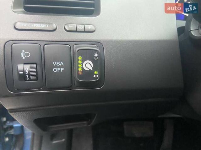 Синий Хонда Цивик, объемом двигателя 1.8 л и пробегом 170 тыс. км за 7300 $, фото 27 на Automoto.ua