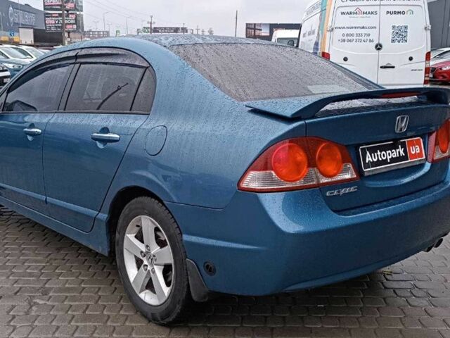 Синий Хонда Цивик, объемом двигателя 1.8 л и пробегом 238 тыс. км за 5800 $, фото 5 на Automoto.ua