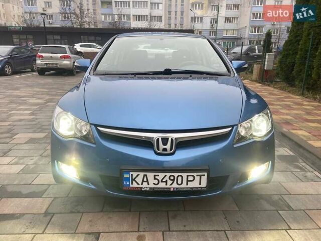 Синий Хонда Цивик, объемом двигателя 1.8 л и пробегом 170 тыс. км за 7300 $, фото 9 на Automoto.ua