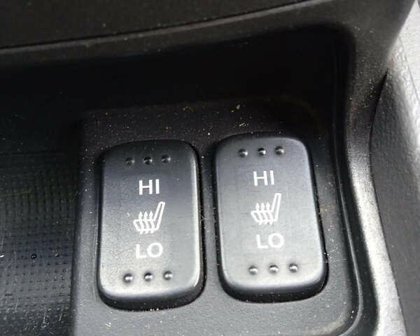 Синий Хонда Цивик, объемом двигателя 1.8 л и пробегом 243 тыс. км за 4700 $, фото 16 на Automoto.ua