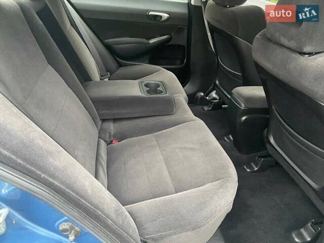 Синий Хонда Цивик, объемом двигателя 1.8 л и пробегом 170 тыс. км за 7300 $, фото 22 на Automoto.ua