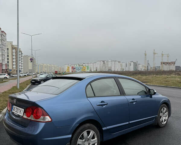 Синій Хонда Сівік, об'ємом двигуна 1.8 л та пробігом 197 тис. км за 6350 $, фото 3 на Automoto.ua