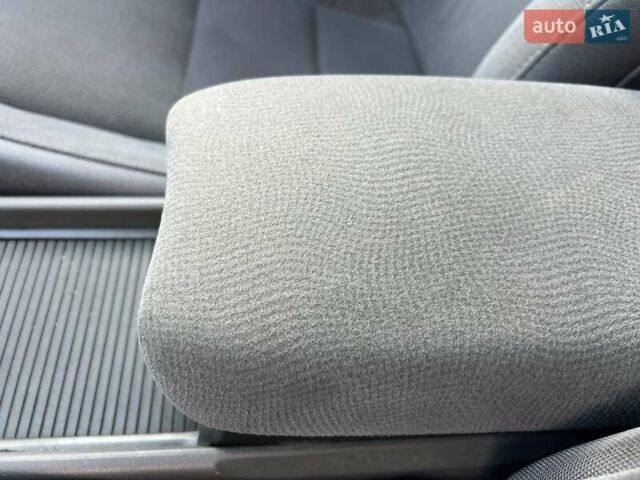 Синій Хонда Сівік, об'ємом двигуна 1.8 л та пробігом 165 тис. км за 6300 $, фото 13 на Automoto.ua