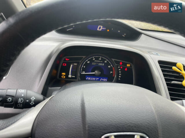 Хонда Цивик 2007 в Каменское - Днепродзержинск на Automoto.ua Синий Хонда Цивик, объемом двигателя 1.34 л и пробегом 239 тыс. км за 5477 $, фото 18 на Automoto.ua