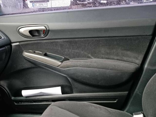 Синий Хонда Цивик, объемом двигателя 1.8 л и пробегом 238 тыс. км за 5800 $, фото 23 на Automoto.ua