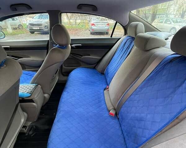 Синій Хонда Сівік, об'ємом двигуна 1.8 л та пробігом 205 тис. км за 6407 $, фото 6 на Automoto.ua