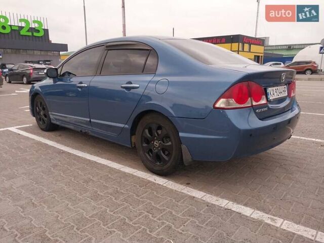 Синій Хонда Сівік, об'ємом двигуна 1.8 л та пробігом 203 тис. км за 5200 $, фото 2 на Automoto.ua