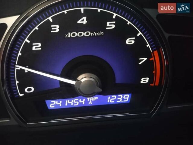 Хонда Цивик 2007 в Радехове на Automoto.ua Синий Хонда Цивик, объемом двигателя 1.8 л и пробегом 242 тыс. км за 4700 $, фото 18 на Automoto.ua