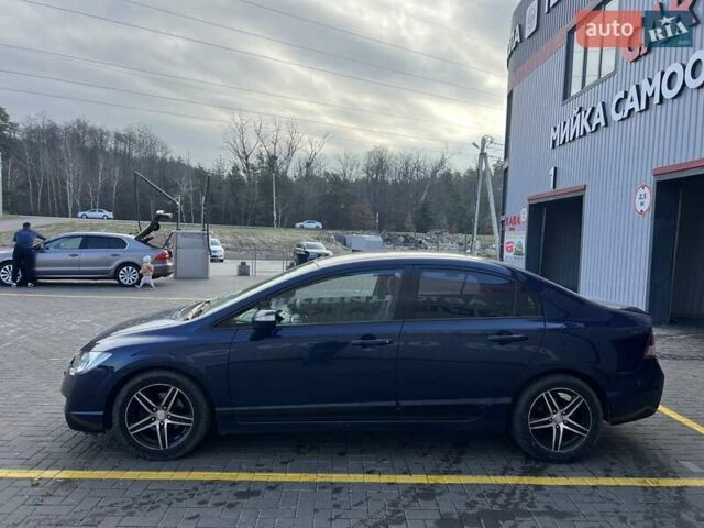 Синій Хонда Сівік, об'ємом двигуна 1.8 л та пробігом 165 тис. км за 6300 $, фото 1 на Automoto.ua