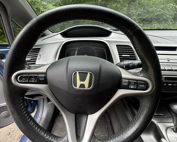 Синій Хонда Сівік, об'ємом двигуна 1.3 л та пробігом 254 тис. км за 6500 $, фото 13 на Automoto.ua