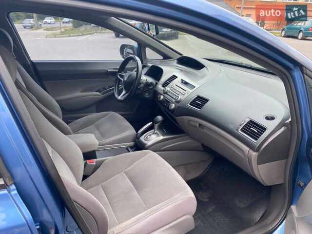 Синій Хонда Сівік, об'ємом двигуна 1.8 л та пробігом 197 тис. км за 6350 $, фото 10 на Automoto.ua