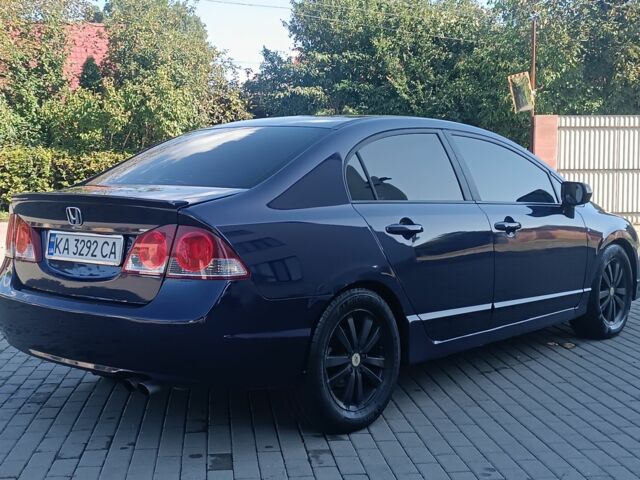 Синій Хонда Сівік, об'ємом двигуна 1.8 л та пробігом 300 тис. км за 5000 $, фото 4 на Automoto.ua