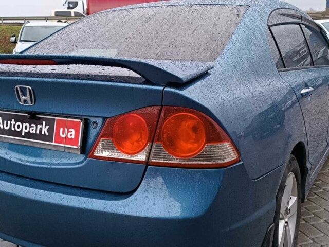 Синий Хонда Цивик, объемом двигателя 1.8 л и пробегом 238 тыс. км за 5800 $, фото 7 на Automoto.ua