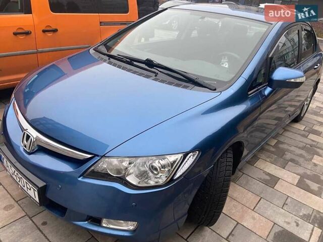 Синий Хонда Цивик, объемом двигателя 1.8 л и пробегом 170 тыс. км за 7300 $, фото 24 на Automoto.ua