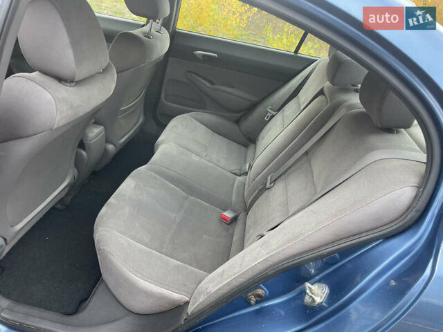 Хонда Цивик 2007 в Каменское - Днепродзержинск на Automoto.ua Синий Хонда Цивик, объемом двигателя 1.34 л и пробегом 239 тыс. км за 5477 $, фото 16 на Automoto.ua