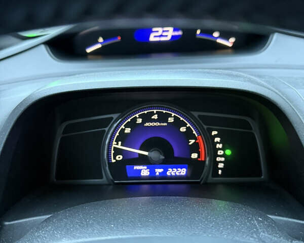 Синій Хонда Сівік, об'ємом двигуна 1.8 л та пробігом 197 тис. км за 6350 $, фото 11 на Automoto.ua