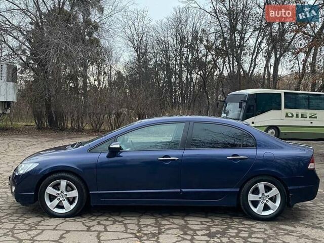 Синий Хонда Цивик, объемом двигателя 1.8 л и пробегом 132 тыс. км за 6500 $, фото 3 на Automoto.ua