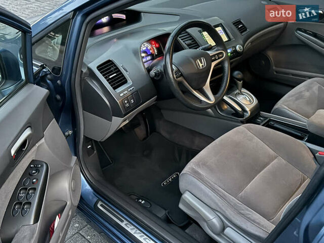 Синий Хонда Цивик, объемом двигателя 1.4 л и пробегом 188 тыс. км за 7100 $, фото 6 на Automoto.ua