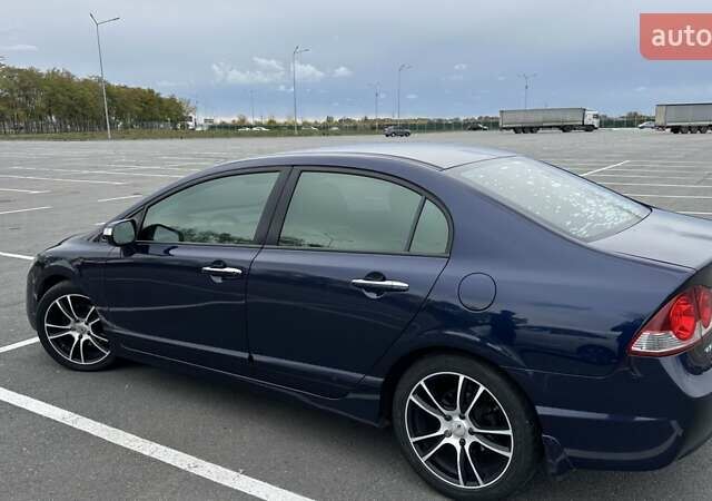Хонда Цивик 2008 в Днепре (Днепропетровске) на Automoto.ua Синий Хонда Цивик, объемом двигателя 1.8 л и пробегом 236 тыс. км за 7000 $, фото 10 на Automoto.ua