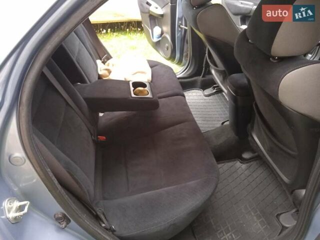 Синий Хонда Цивик, объемом двигателя 1.8 л и пробегом 173 тыс. км за 5100 $, фото 14 на Automoto.ua