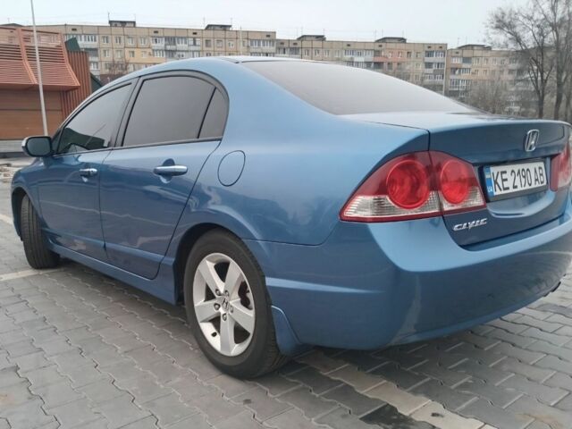 Синий Хонда Цивик, объемом двигателя 1.8 л и пробегом 249 тыс. км за 5950 $, фото 3 на Automoto.ua