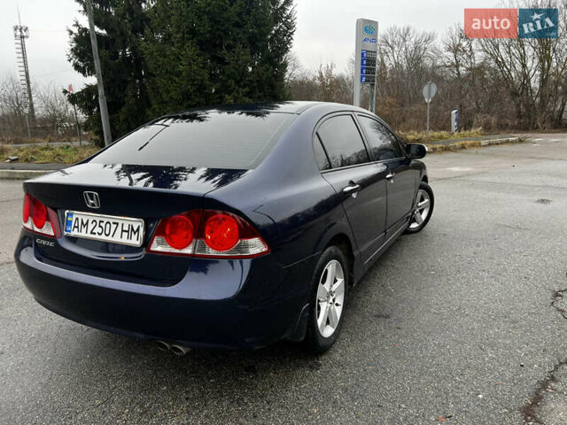 Синий Хонда Цивик, объемом двигателя 1.8 л и пробегом 240 тыс. км за 6000 $, фото 11 на Automoto.ua