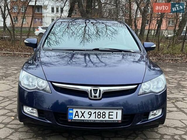 Синий Хонда Цивик, объемом двигателя 1.8 л и пробегом 132 тыс. км за 6500 $, фото 13 на Automoto.ua