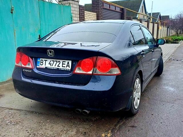 Синій Хонда Сівік, об'ємом двигуна 1.8 л та пробігом 222 тис. км за 5500 $, фото 3 на Automoto.ua