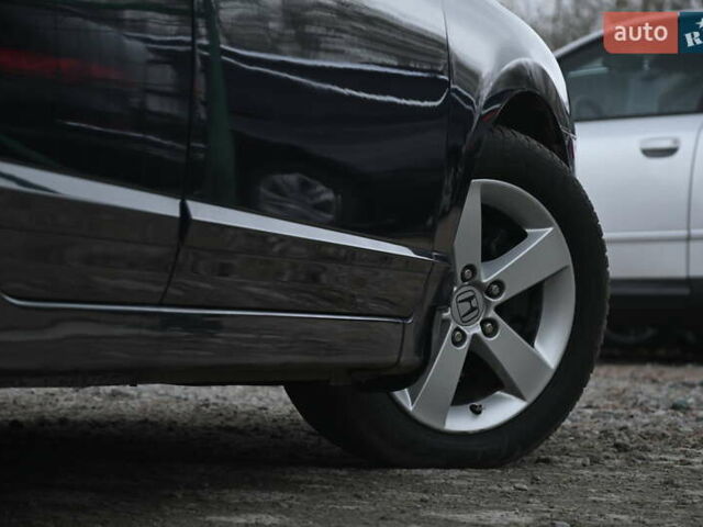 Синий Хонда Цивик, объемом двигателя 1.8 л и пробегом 244 тыс. км за 5999 $, фото 12 на Automoto.ua