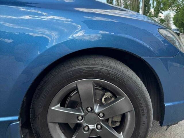 Синий Хонда Цивик, объемом двигателя 1.8 л и пробегом 187 тыс. км за 8000 $, фото 4 на Automoto.ua