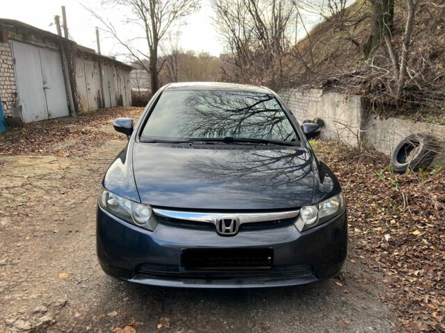 Синій Хонда Сівік, об'ємом двигуна 1.34 л та пробігом 166 тис. км за 5499 $, фото 1 на Automoto.ua
