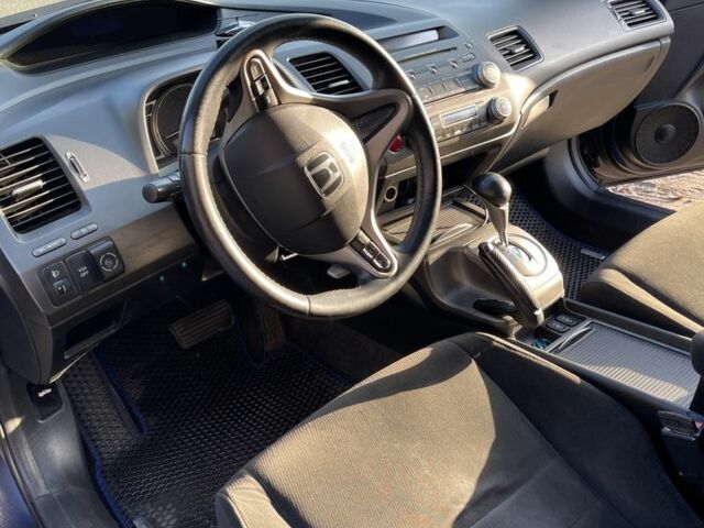 Синий Хонда Цивик, объемом двигателя 1.8 л и пробегом 201 тыс. км за 6499 $, фото 10 на Automoto.ua