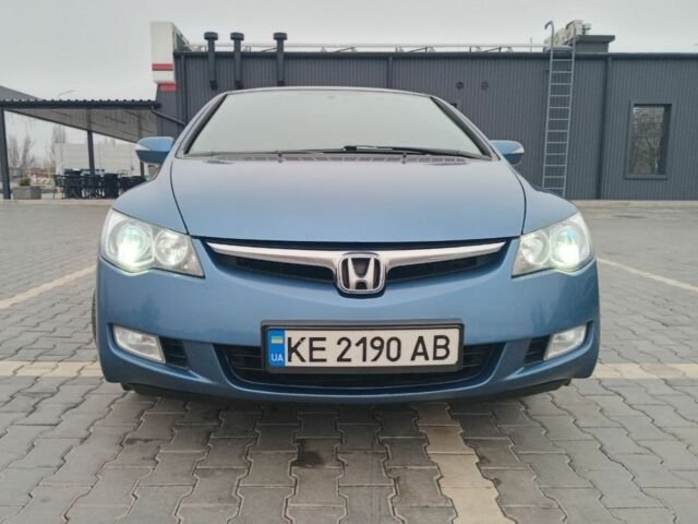 Синий Хонда Цивик, объемом двигателя 1.8 л и пробегом 249 тыс. км за 5950 $, фото 14 на Automoto.ua