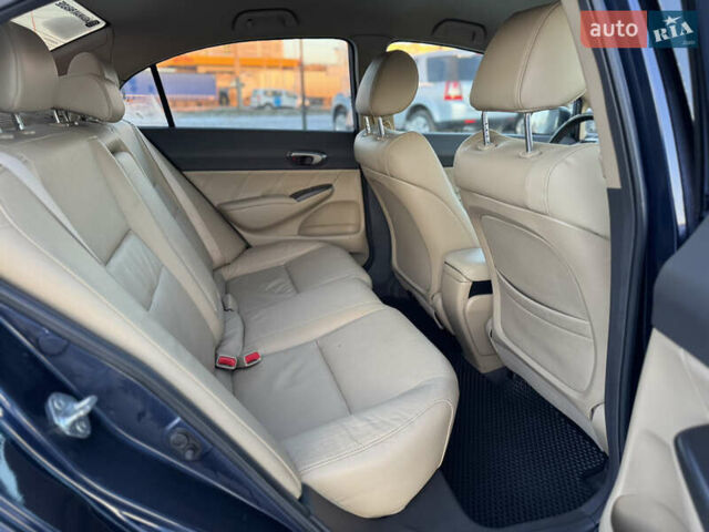 Синій Хонда Сівік, об'ємом двигуна 1.3 л та пробігом 204 тис. км за 6690 $, фото 20 на Automoto.ua